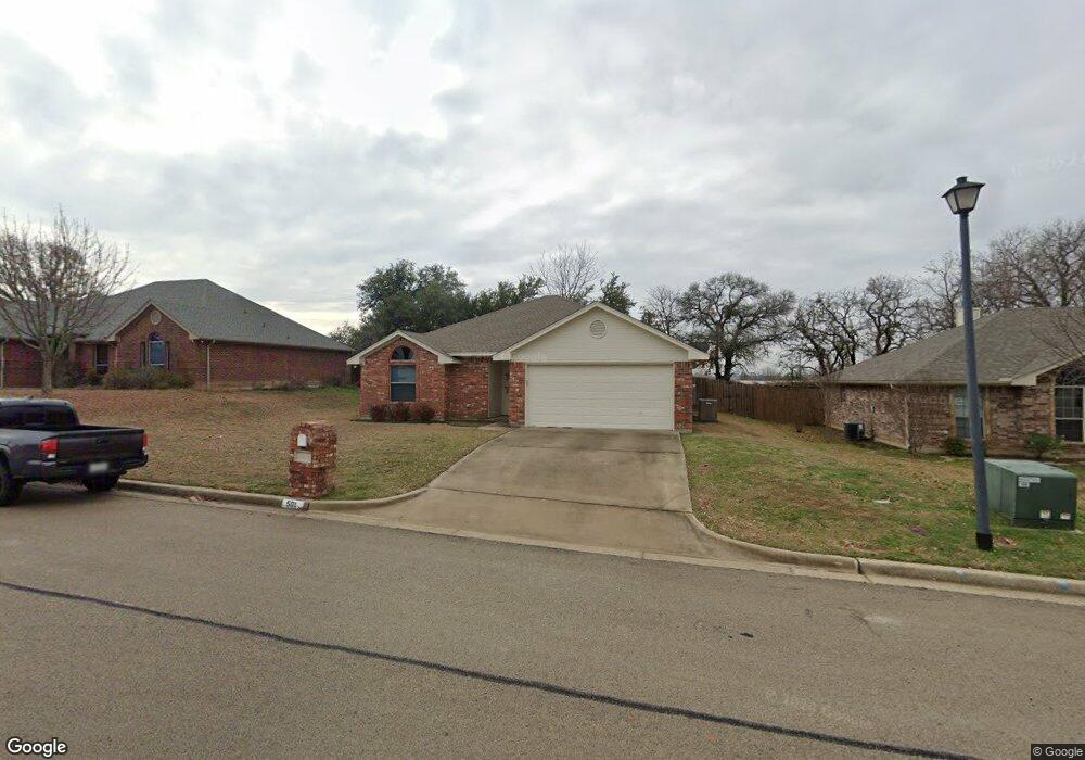 501 Sweetwater Dr, Weatherford, TX 76085 - photo 1