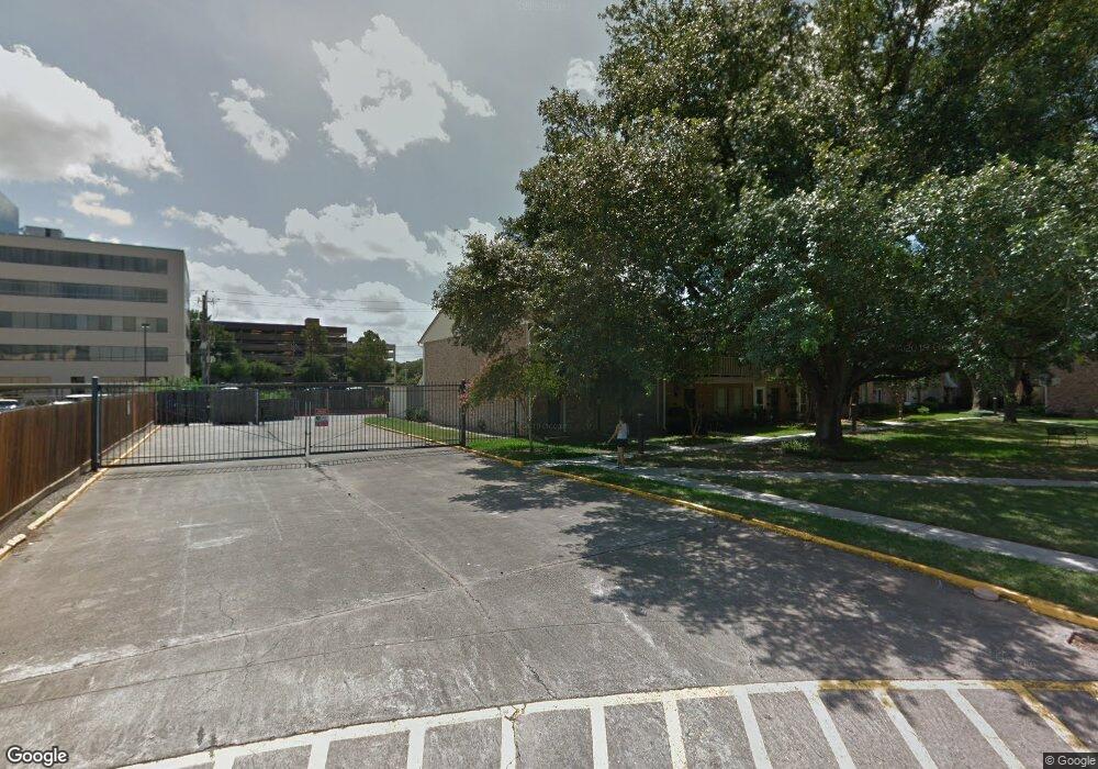 14105 Lost Meadow Ln, Houston, TX 77079 - photo 1
