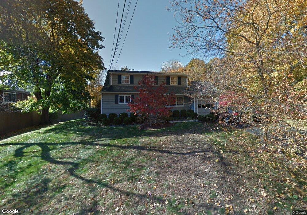 21 Fillow St, Westport, CT 06880 - photo 1