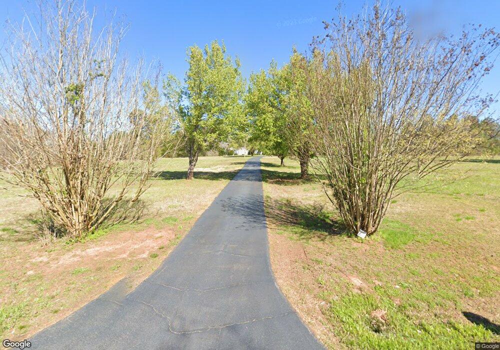 1203 Duncan Rd, Commerce, GA 30530 - photo 1