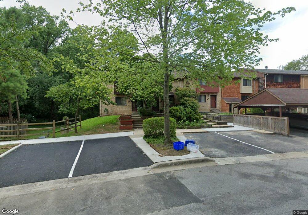 7373 Hickory Log Cir, Columbia, MD 21045 - photo 1