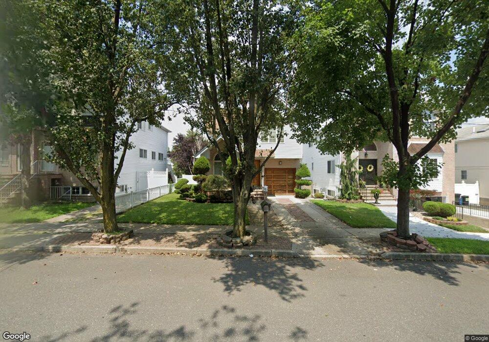 329-331 McBaine Ave, Staten Island, NY 10309 - photo 1