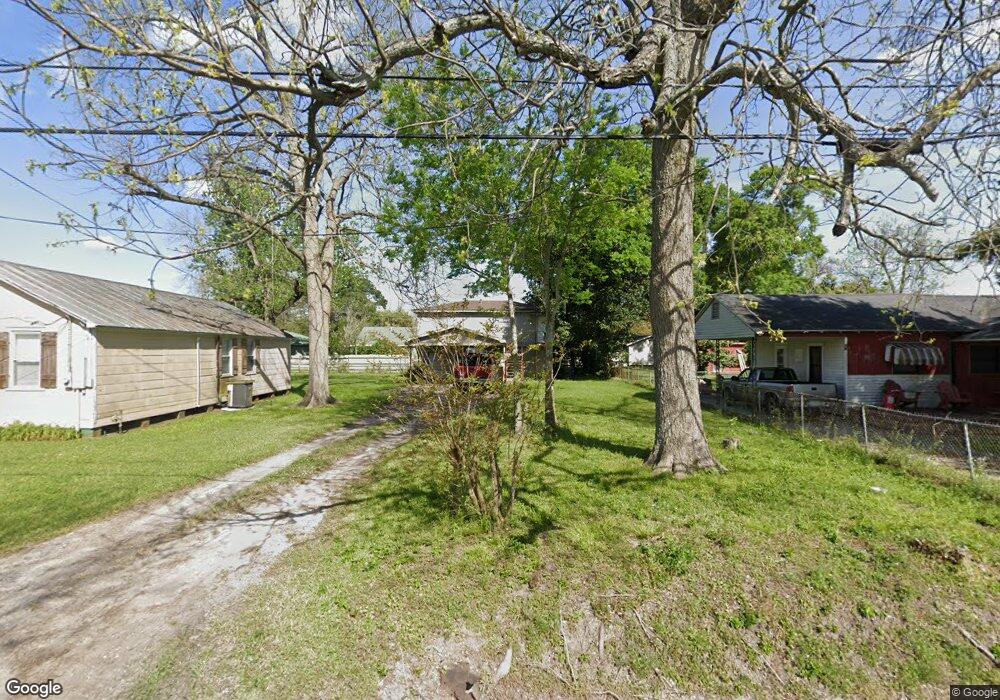 1204 Weeks St, New Iberia, LA 70560 - photo 1