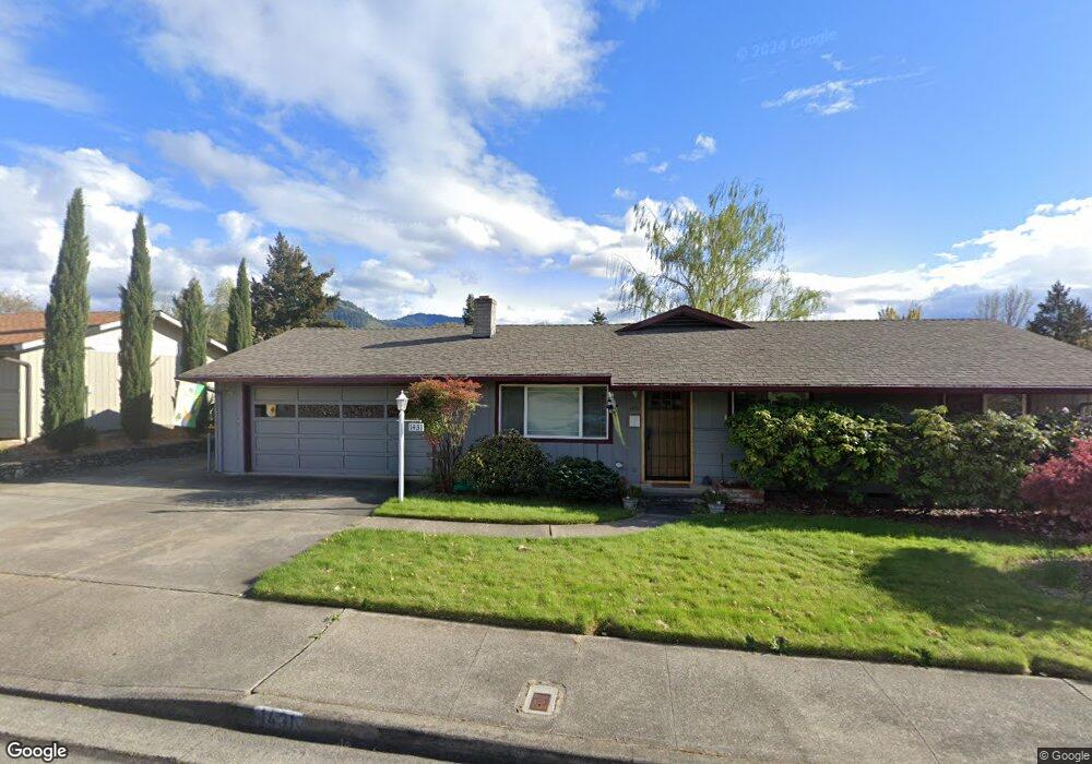 1431 NE Grable Dr, Grants Pass, OR 97526 - photo 1