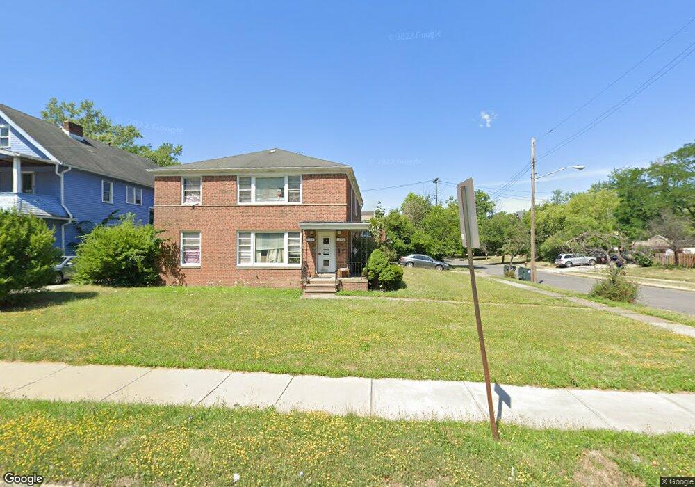 1742 S Taylor Rd, Cleveland Heights, OH 44118 - photo 1