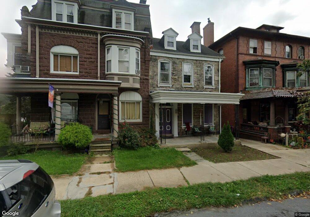 1608 Mineral Spring Rd, Reading, PA 19602 - photo 1