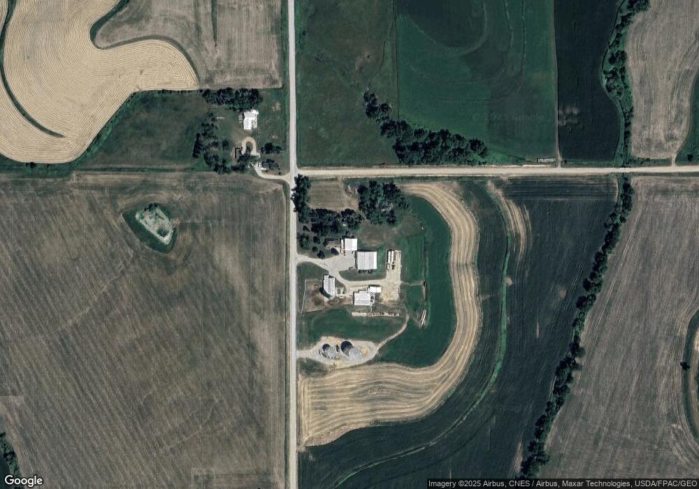 3408 W 28th St N, Newton, IA 50208 - photo 1