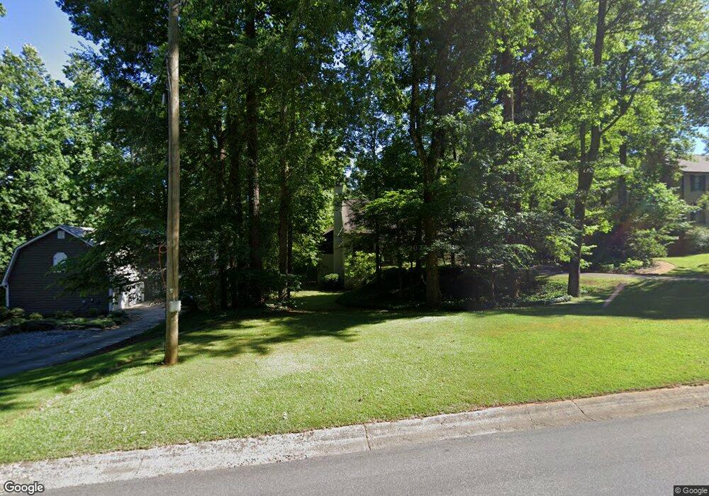 4860 Karls Gate Dr, Marietta, GA 30068 - photo 1