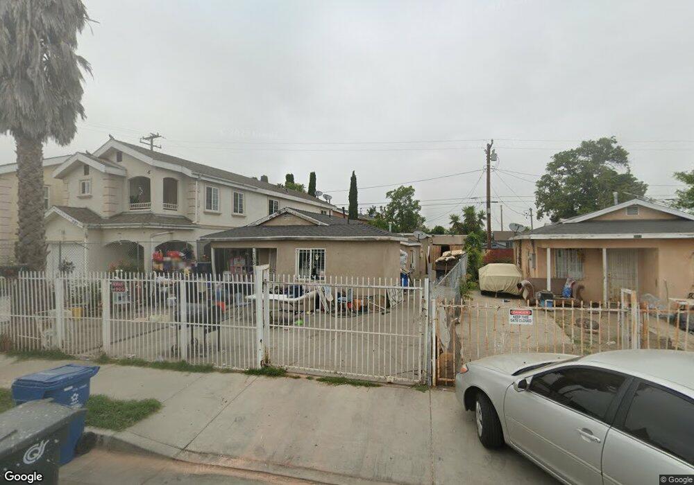 2105 E Knopf St, Compton, CA 90222 - photo 1