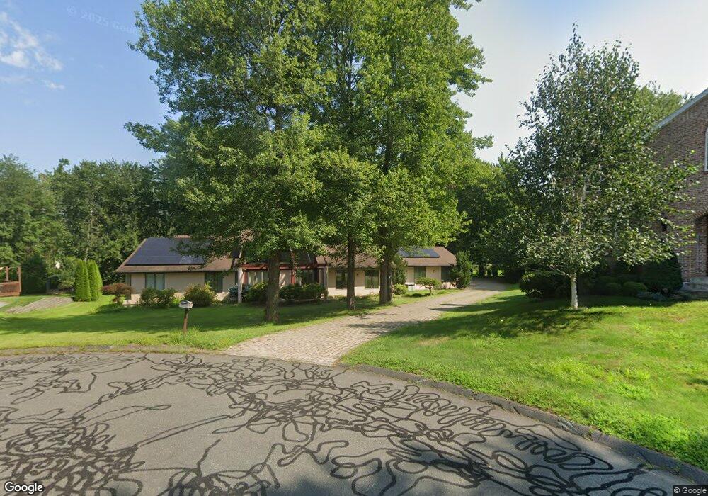 26 Jefferson Ct, Wethersfield, CT 06109 - photo 1