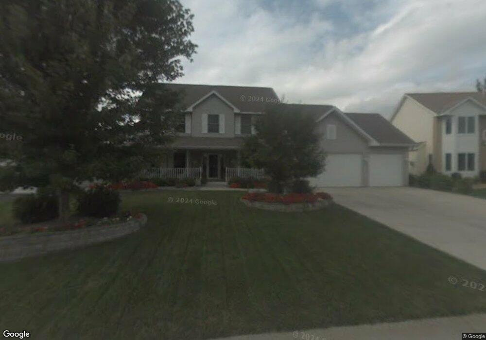 9612 Coneflower Cir, Champlin, MN 55316 - photo 1