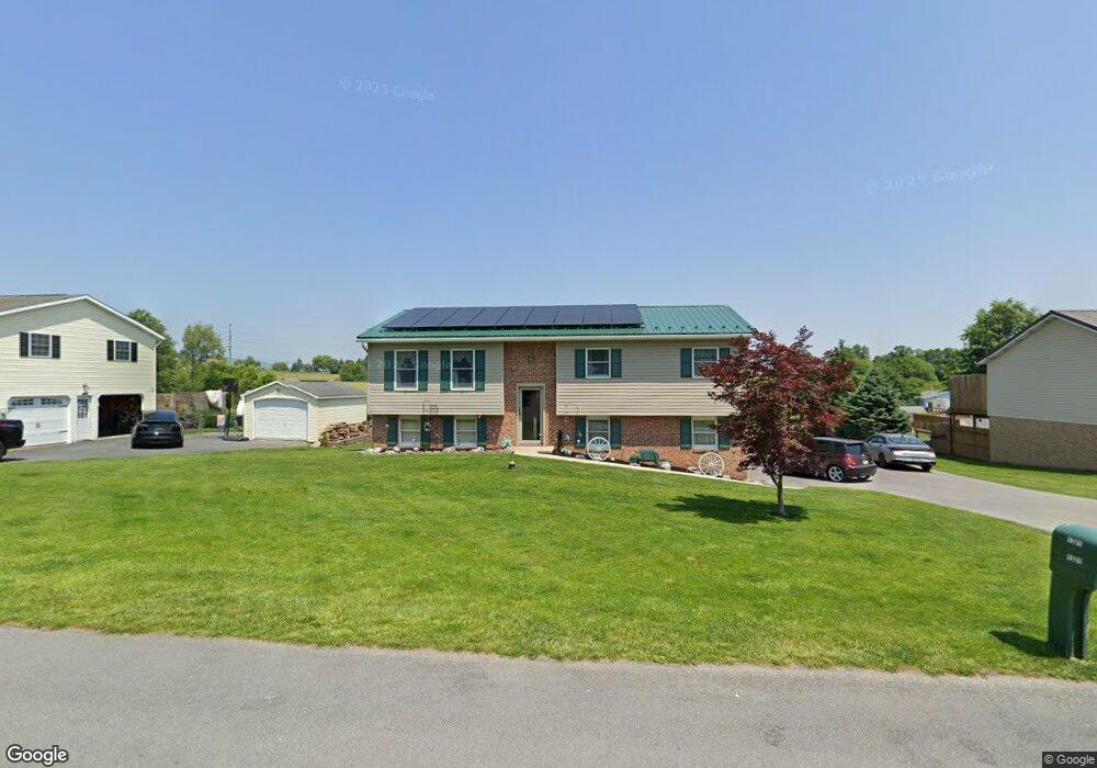 1321 Memory Ln, Chambersburg, PA 17201 - photo 1