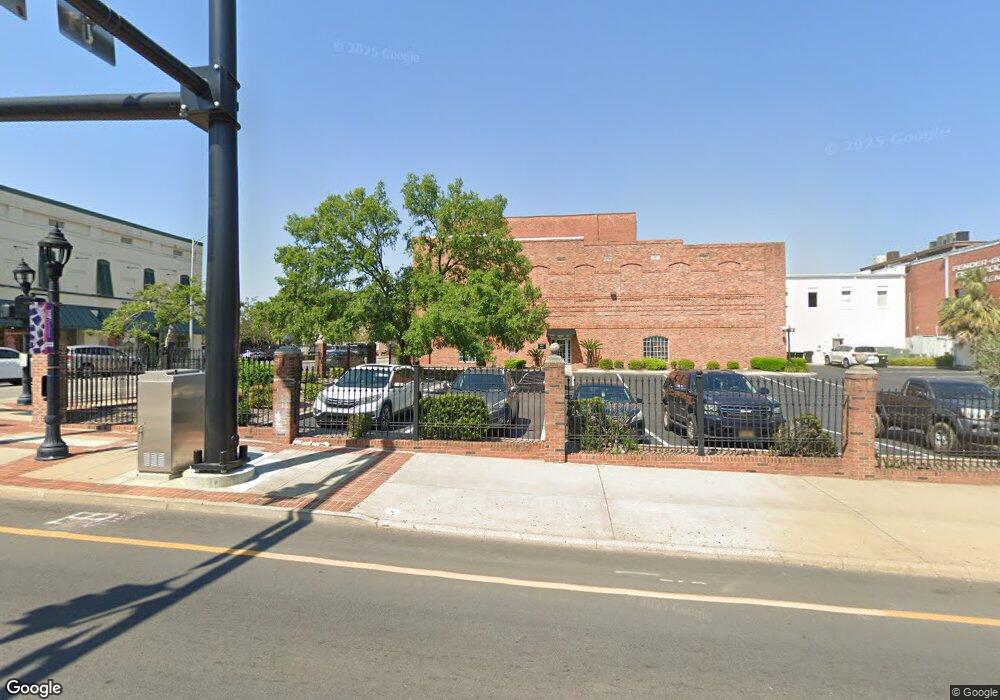 441 N Madison Ave, Douglas, GA 31533 - photo 1