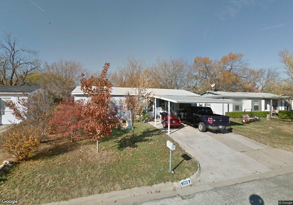 825 Vaquero St, Fort Worth, TX 76108 - photo 1