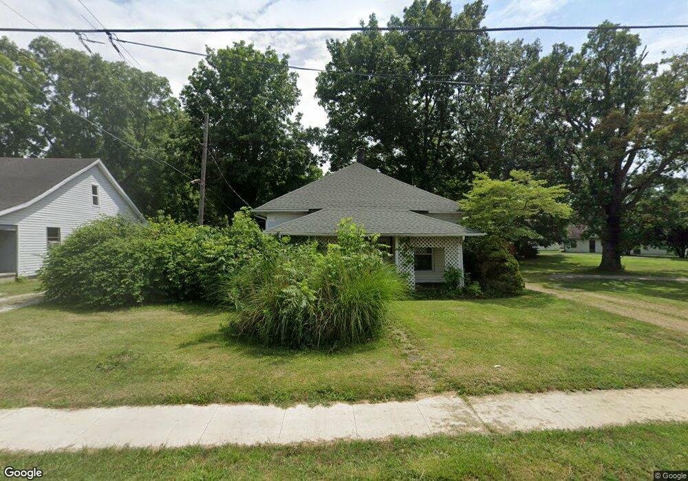 2305 E Memorial Dr, Muncie, IN 47302 - photo 1