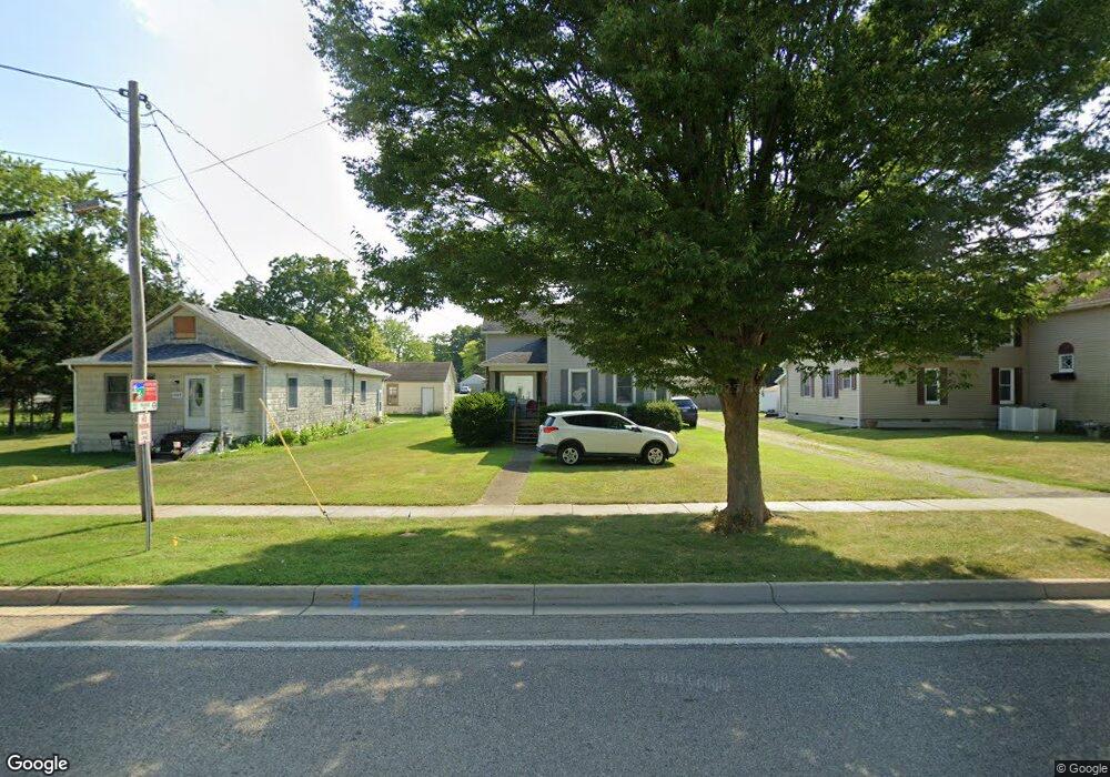 507 S Elm St, Three Oaks, MI 49128 - photo 1