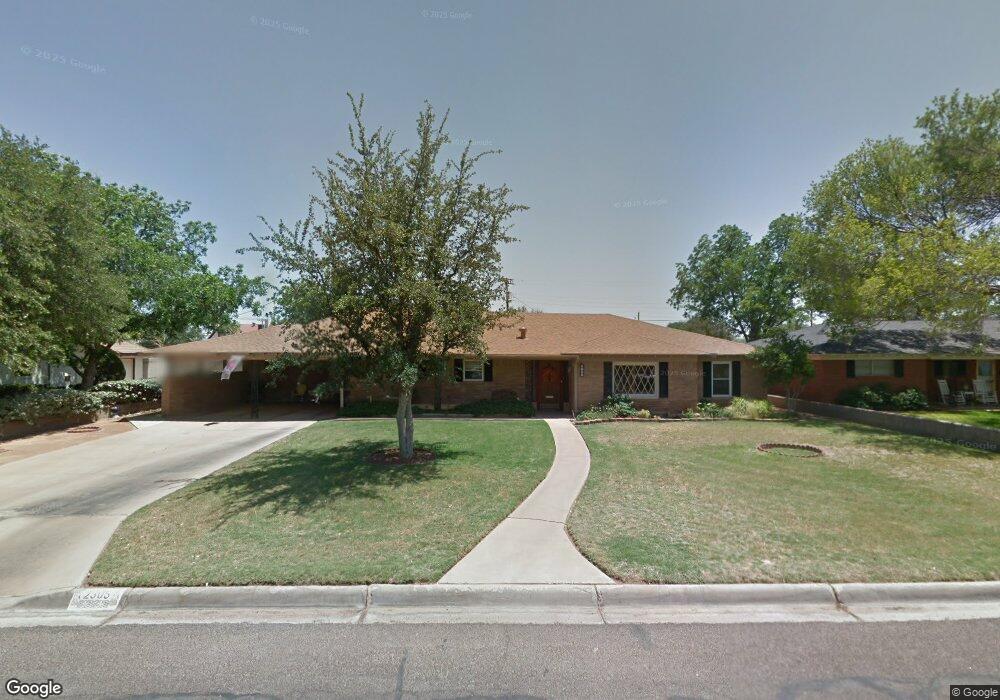 2305 Country Club Dr, Midland, TX 79701 - photo 1