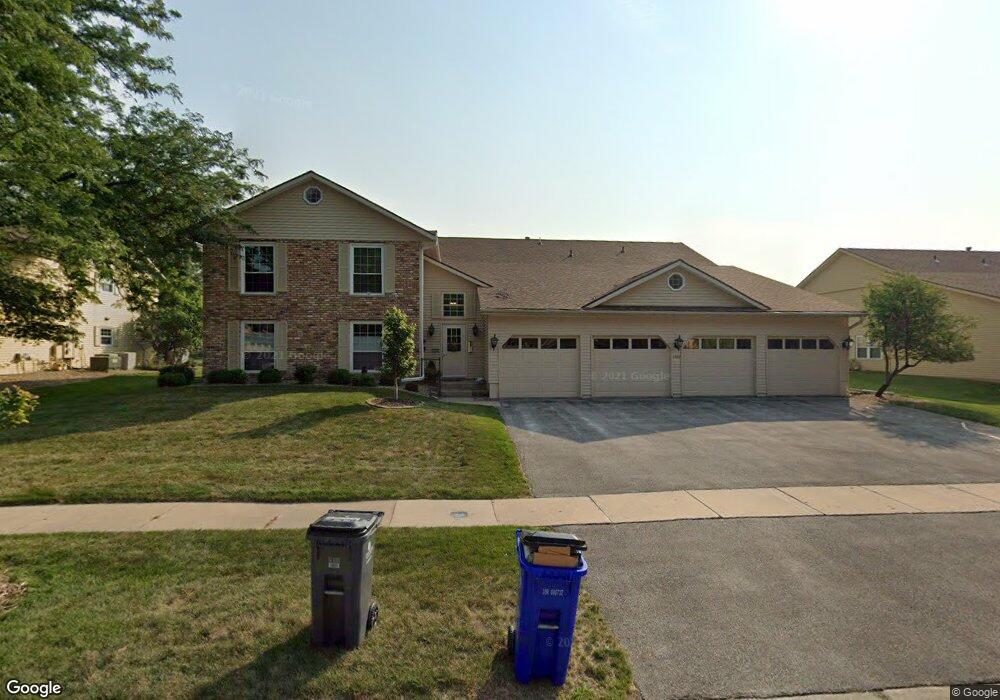 3922 Lexington Dr NE unit C, Cedar Rapids, IA 52402 - photo 1