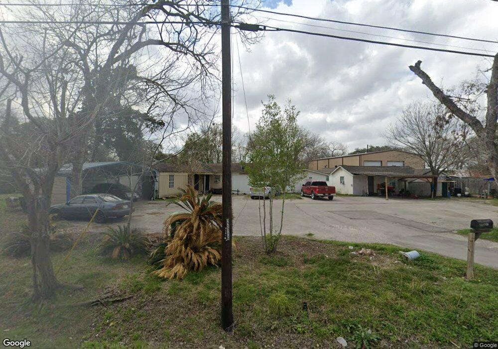 8401 Meta St, Houston, TX 77022 - photo 1