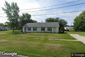 206 E North St, Creston, IL 60113