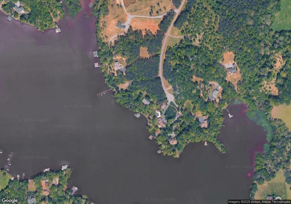 7608 Governors Point Ln, Unionville, VA 22567 - photo 1