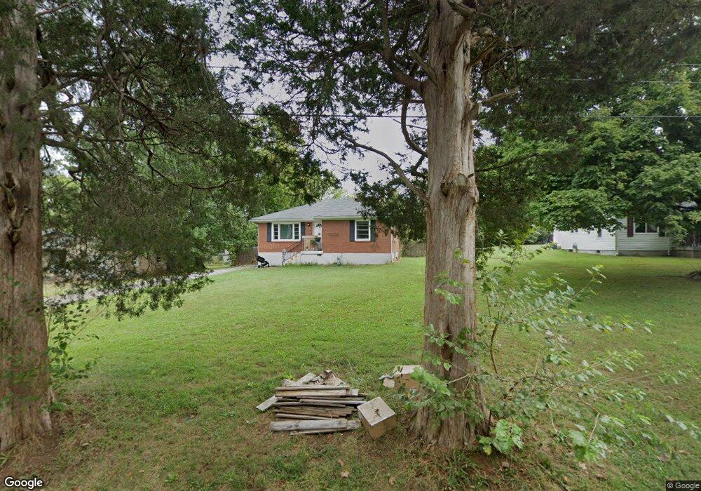 8807 Maple Rd, Louisville, KY 40229 - photo 1