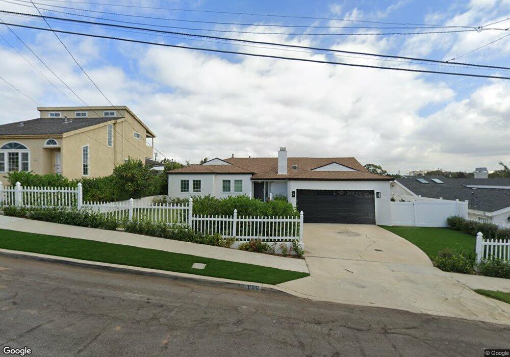 649 W Walnut Ave, El Segundo, CA 90245 - photo 1