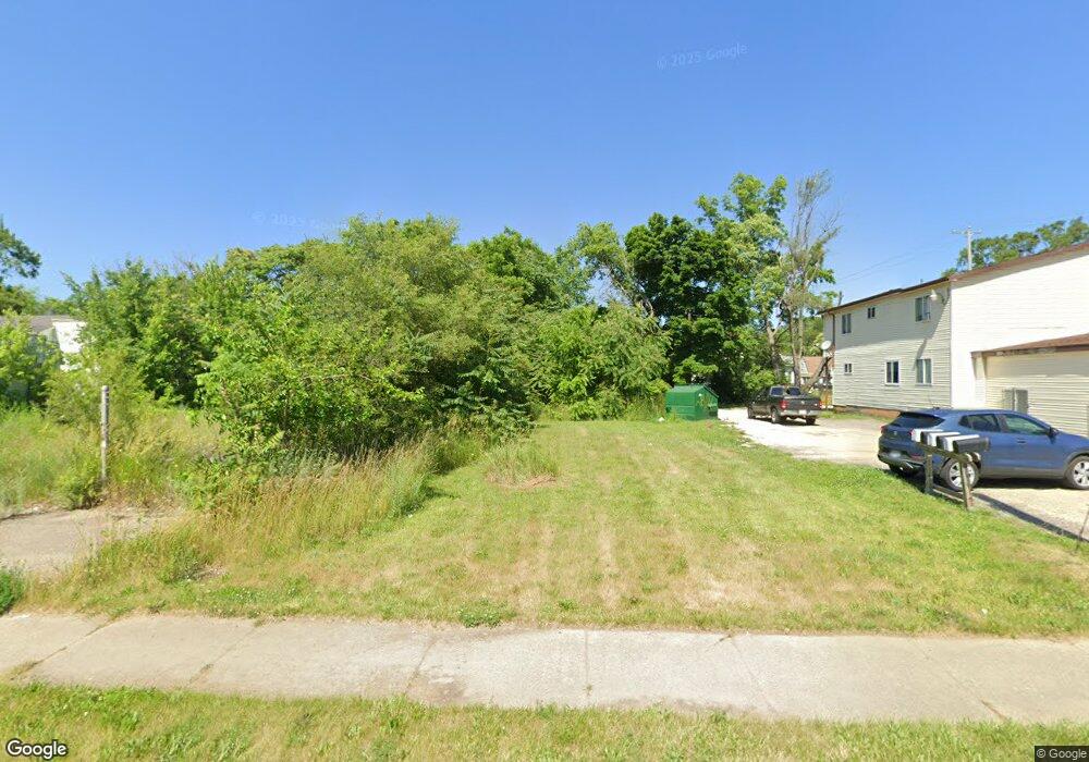 2612 S Saginaw St, Flint, MI 48503 - photo 1