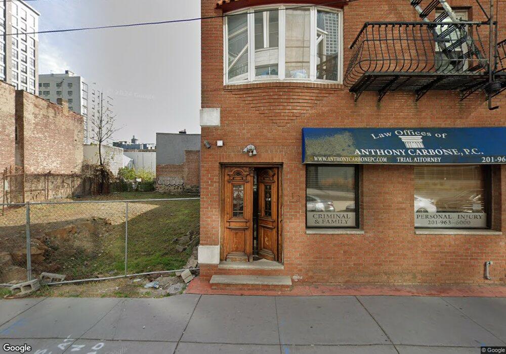 14 Oakland Ave, Jersey City, NJ 07306 - photo 1