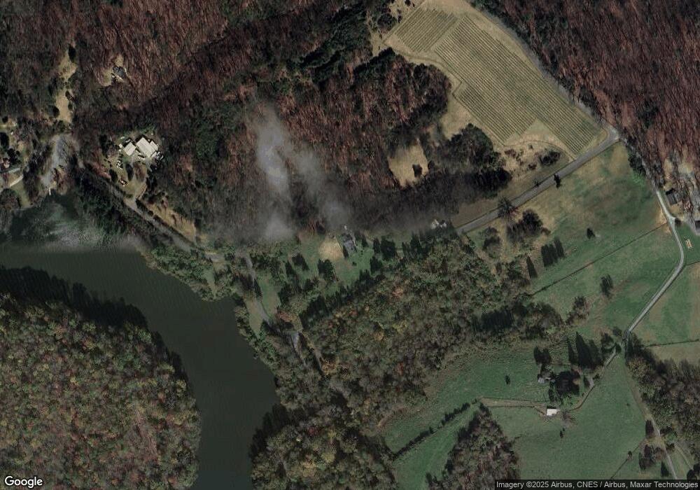 2153 Lake Albemarle Rd, Charlottesville, VA 22901 - photo 1