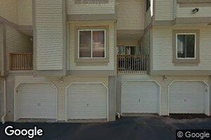 2 Marina View Dr, Sewaren, NJ 07077