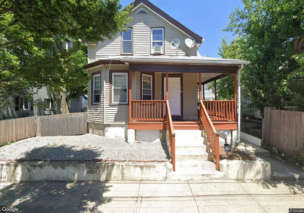 17 Utton Ave, Pawtucket, RI 02860 - photo 1