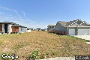 7308 N 10th St, Lincoln, NE 68521