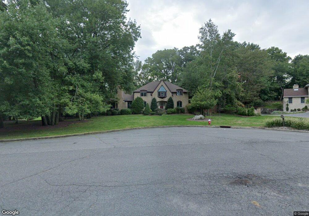 6 Ginkgo Ct, Upper Saddle River, NJ 07458 - photo 1