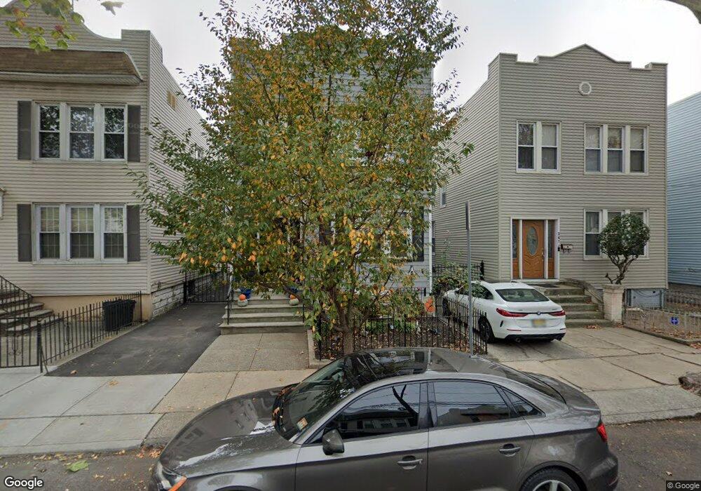 365 Van Nostrand Ave, Jersey City, NJ 07305 - photo 1