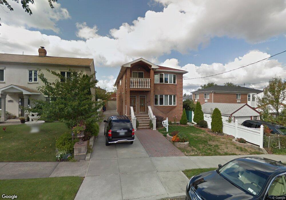 58-14 256th St unit 2Fl, Little Neck, NY 11362 - photo 1