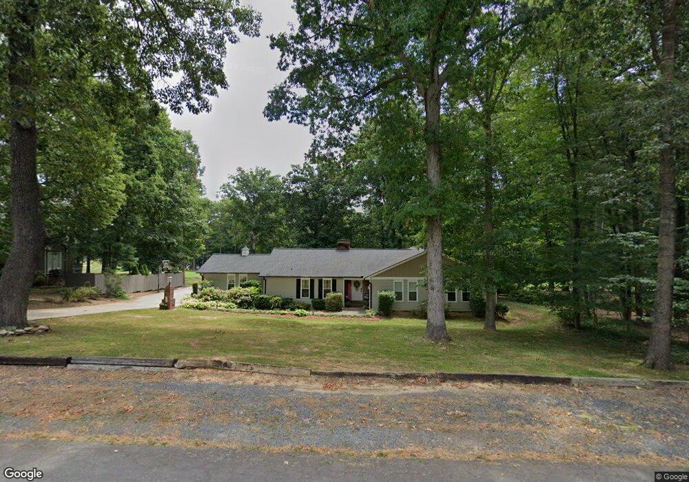 538 Pinewood Rd, Asheboro, NC 27205 - photo 1