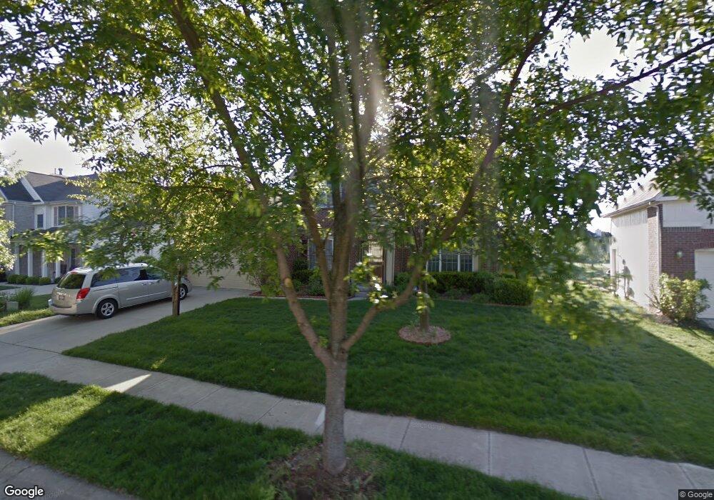 12059 Flagstone Dr, Fishers, IN 46037 - photo 1