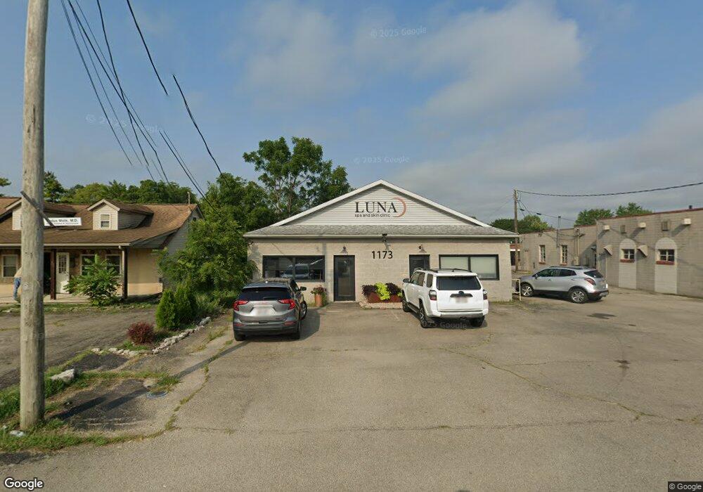 1173 N Court St, Circleville, OH 43113 - photo 1