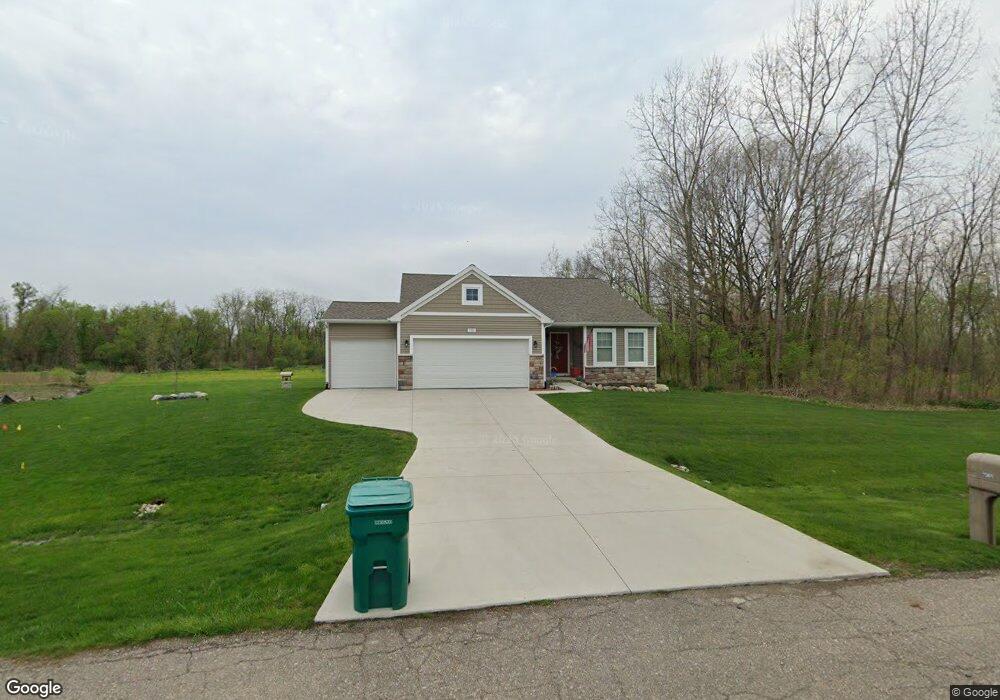 7351 Geraldine Cir unit 9, Swartz Creek, MI 48473 - photo 1