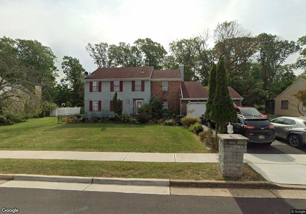 34 Sturbridge Dr E, Piscataway, NJ 08854 - photo 1