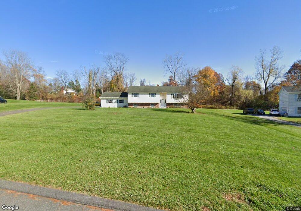 5 Lexington Dr, Brookfield, CT 06804 - photo 1