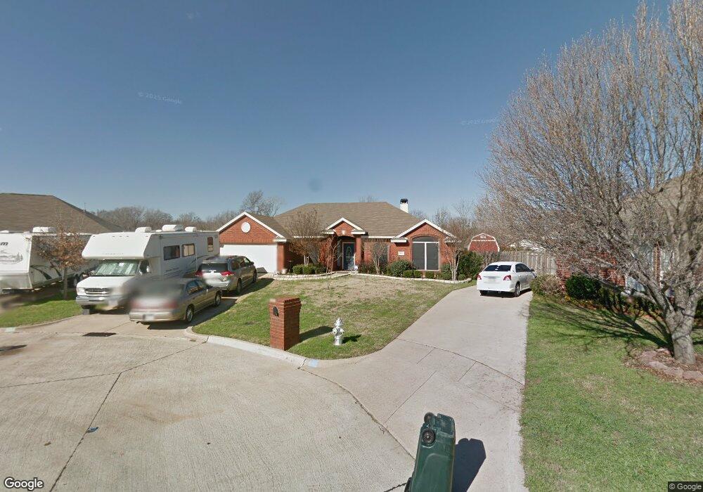 860 Magnolia Ct, Hurst, TX 76053 - photo 1