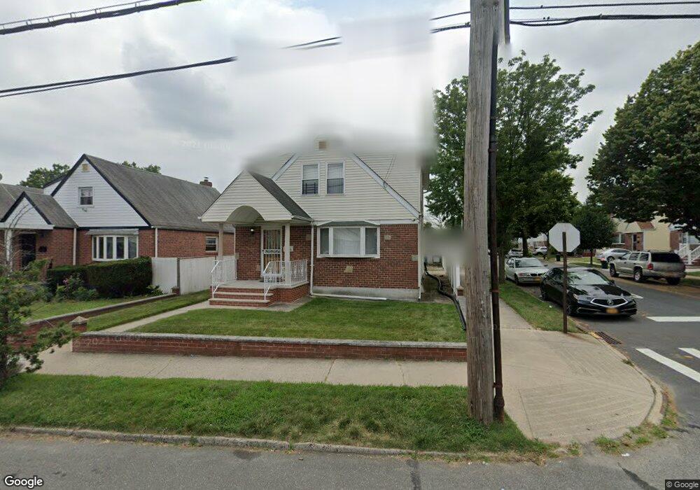 8226 Little Neck Pkwy, Glen Oaks, NY 11004 - photo 1