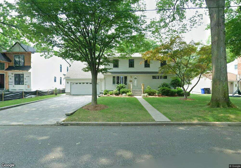 632 Falmouth Ave, Paramus, NJ 07652 - photo 1