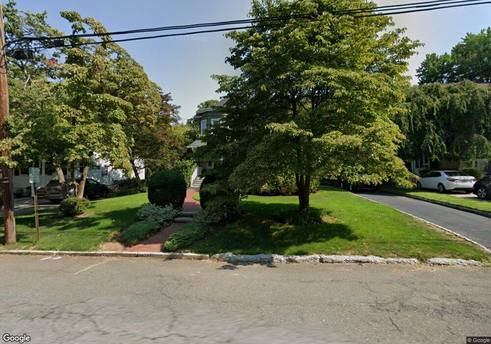 734 Midland Rd, Oradell, NJ 07649 - photo 1