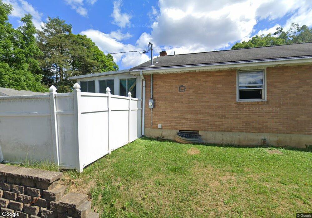 113 S 25th St unit 115, Allentown, PA 18104 - photo 1