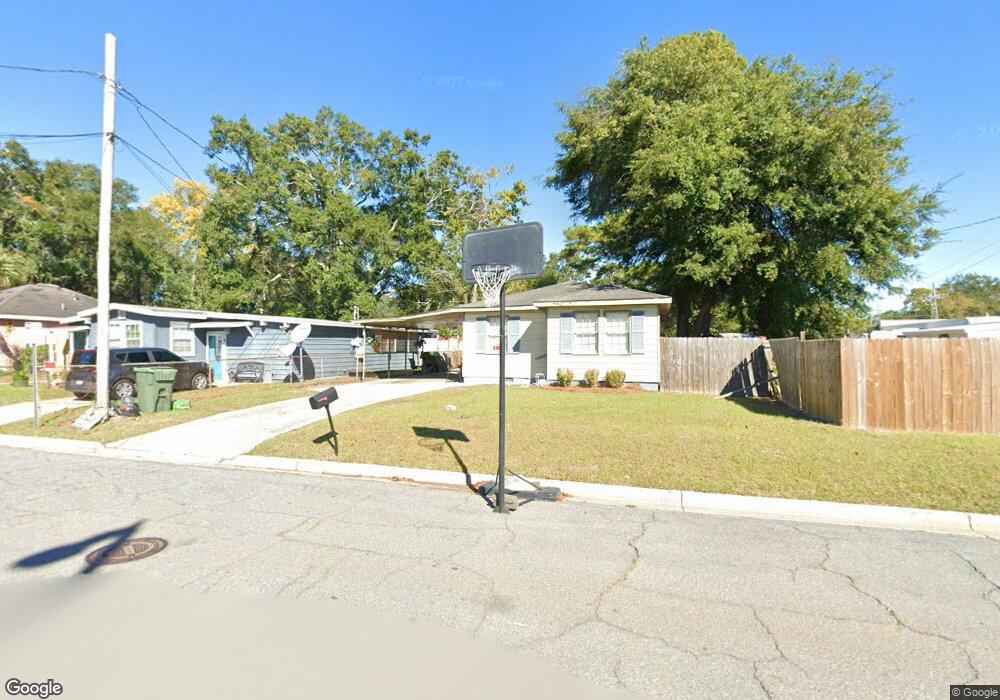 1926 Clemson St, Savannah, GA 31404 - photo 1