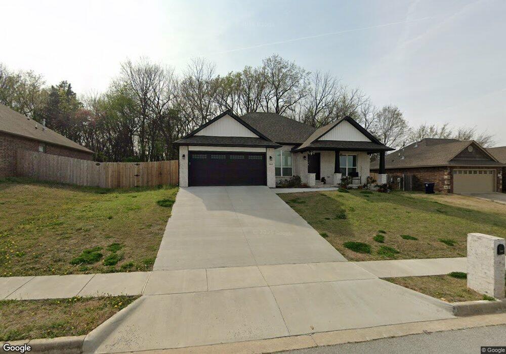 1161 Sundowner Ranch Ave, Prairie Grove, AR 72753 - photo 1