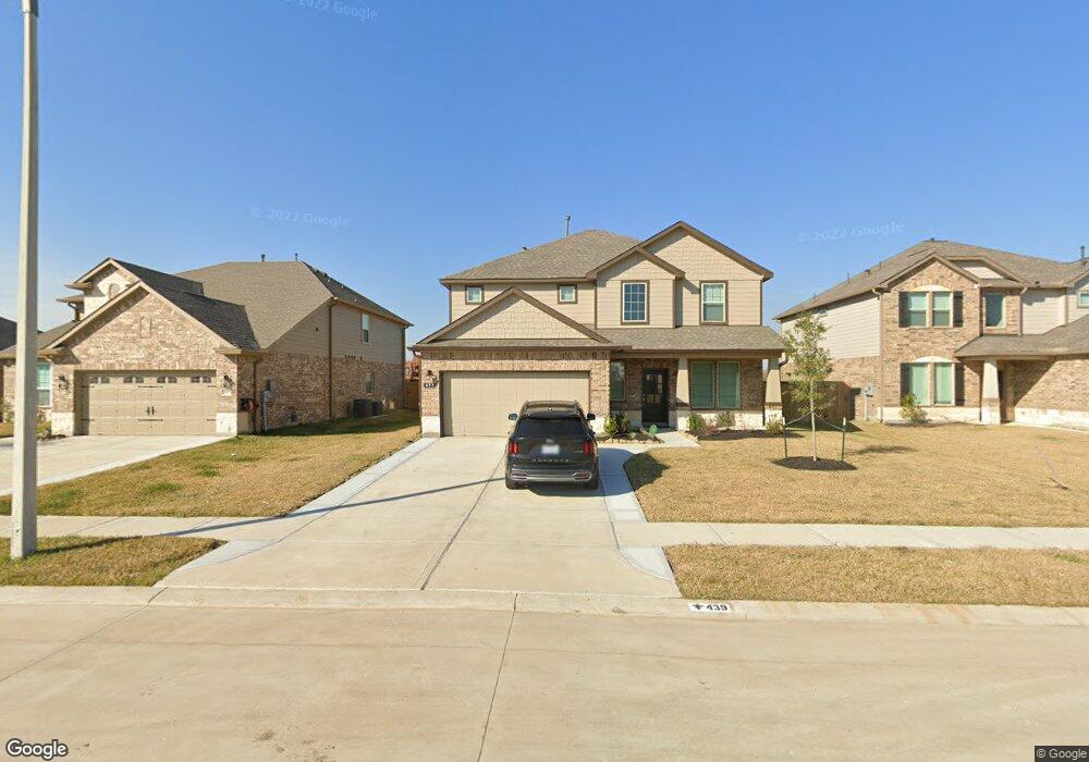439 Lake Line Dr, Alvin, TX 77511 - photo 1